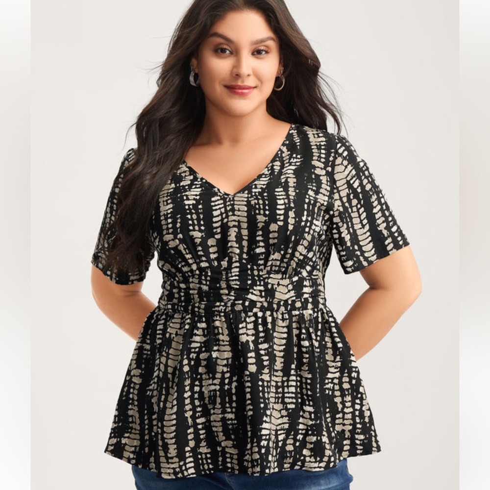 NWT Black and Beige Fitted Peplum Blouse Plus Size